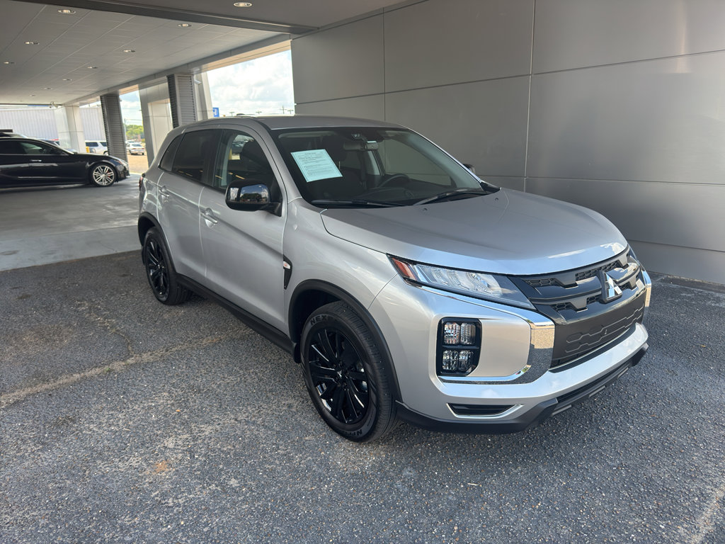Used 2024 Mitsubishi Outlander Sport LE image 4