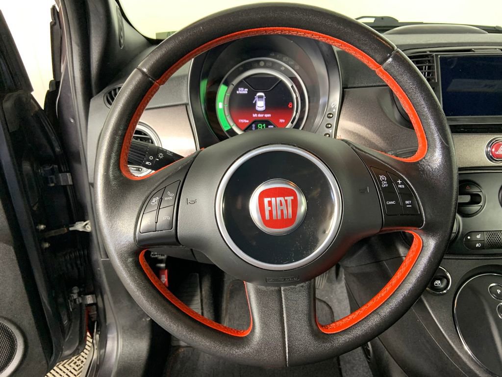 Used 2015 FIAT 500 e w/ Esport Package FWD image 21