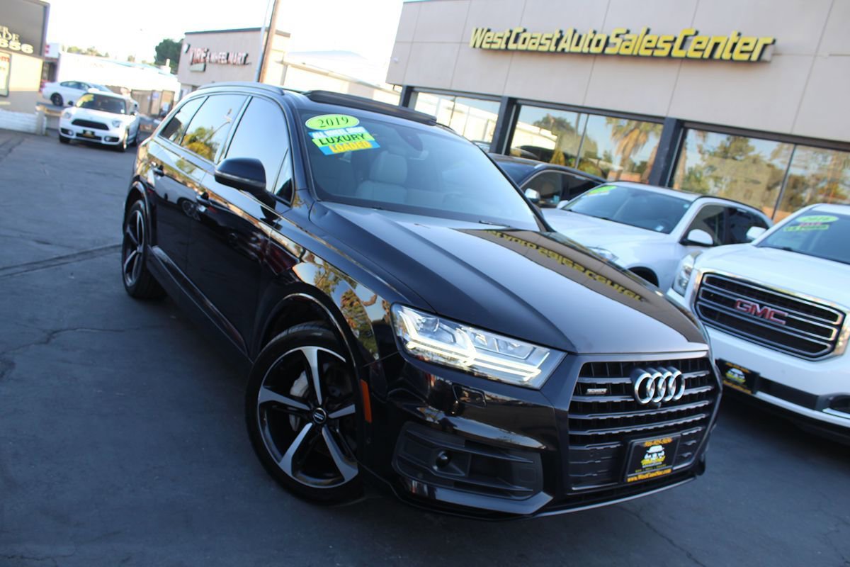 Used 2019 Audi Q7 3.0T Prestige AWD/4WD image 41
