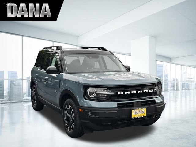 Certified 2023 Ford Bronco Sport Outer Banks w/ Tech Package AWD/4WD video 1
