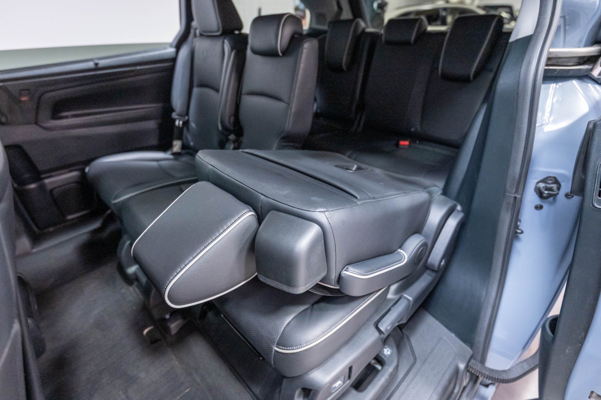 Used 2024 Honda Odyssey Elite image 28