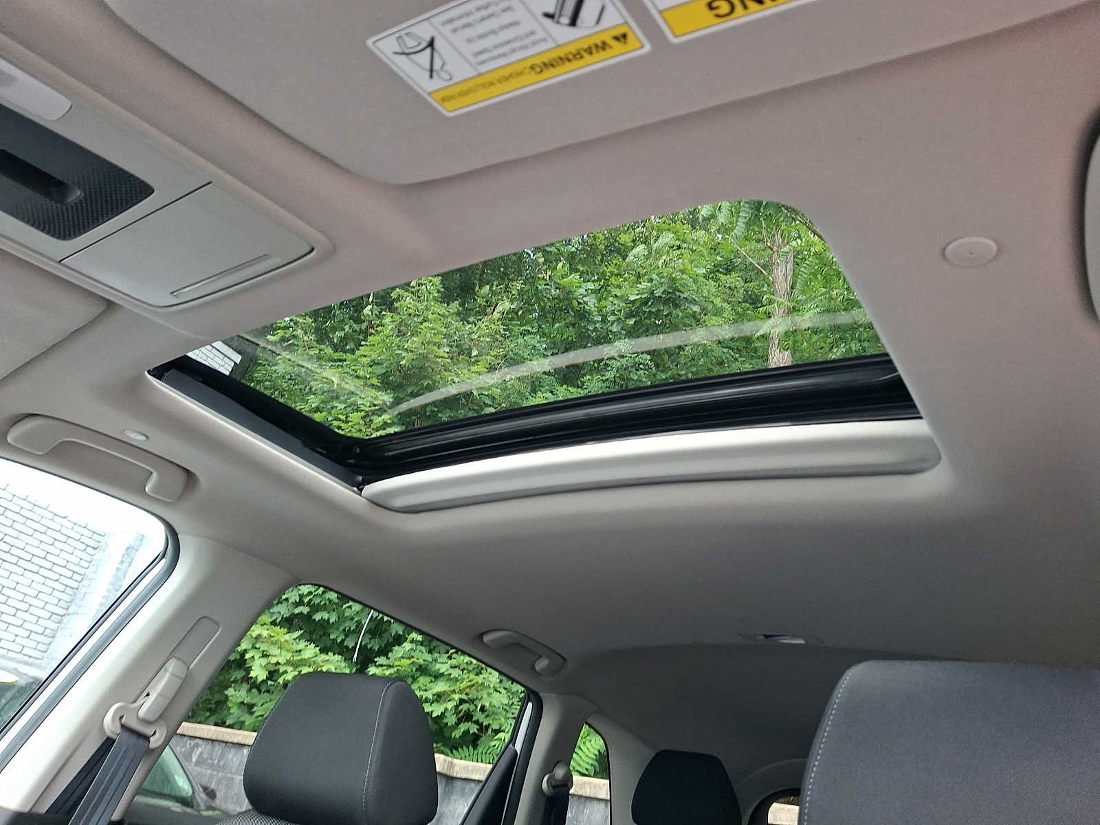 Used 2023 Honda CR-V EX image 12