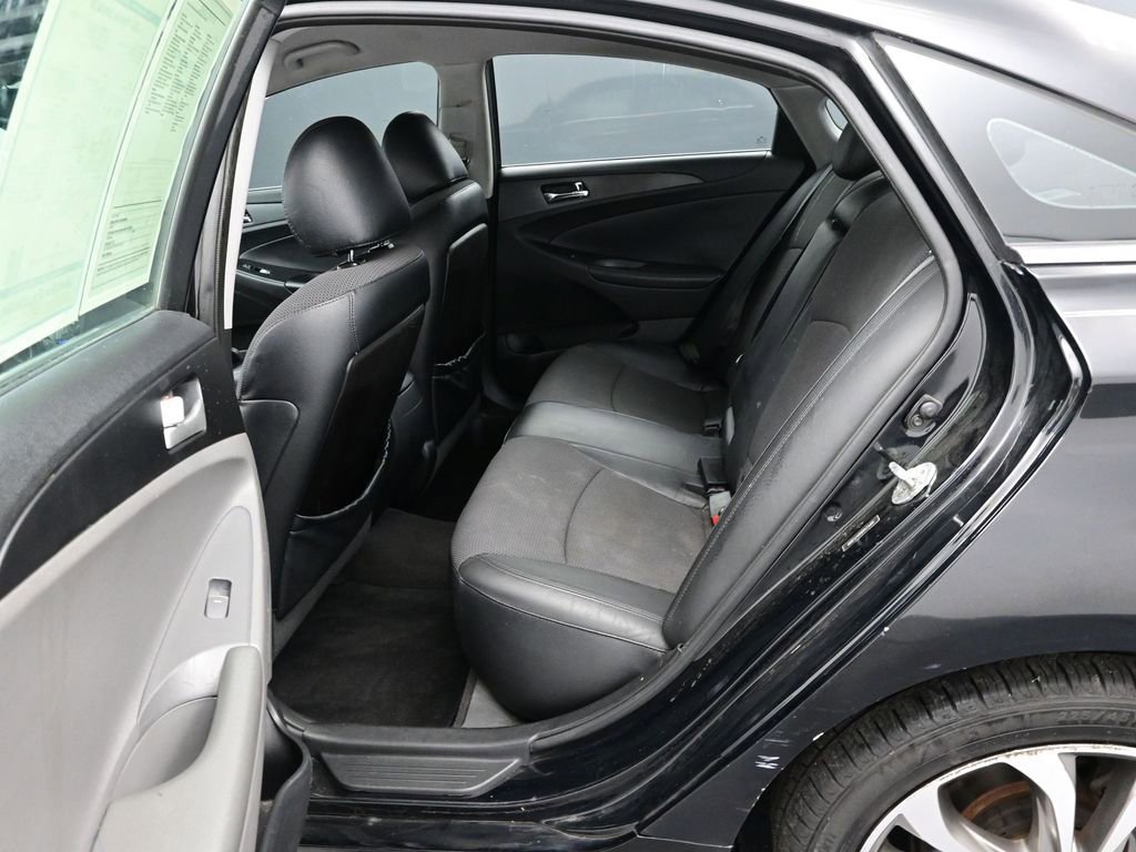 Used 2013 Hyundai Sonata SE image 15