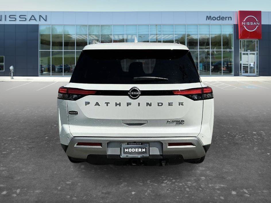Certified 2025 Nissan Pathfinder Platinum AWD/4WD image 3