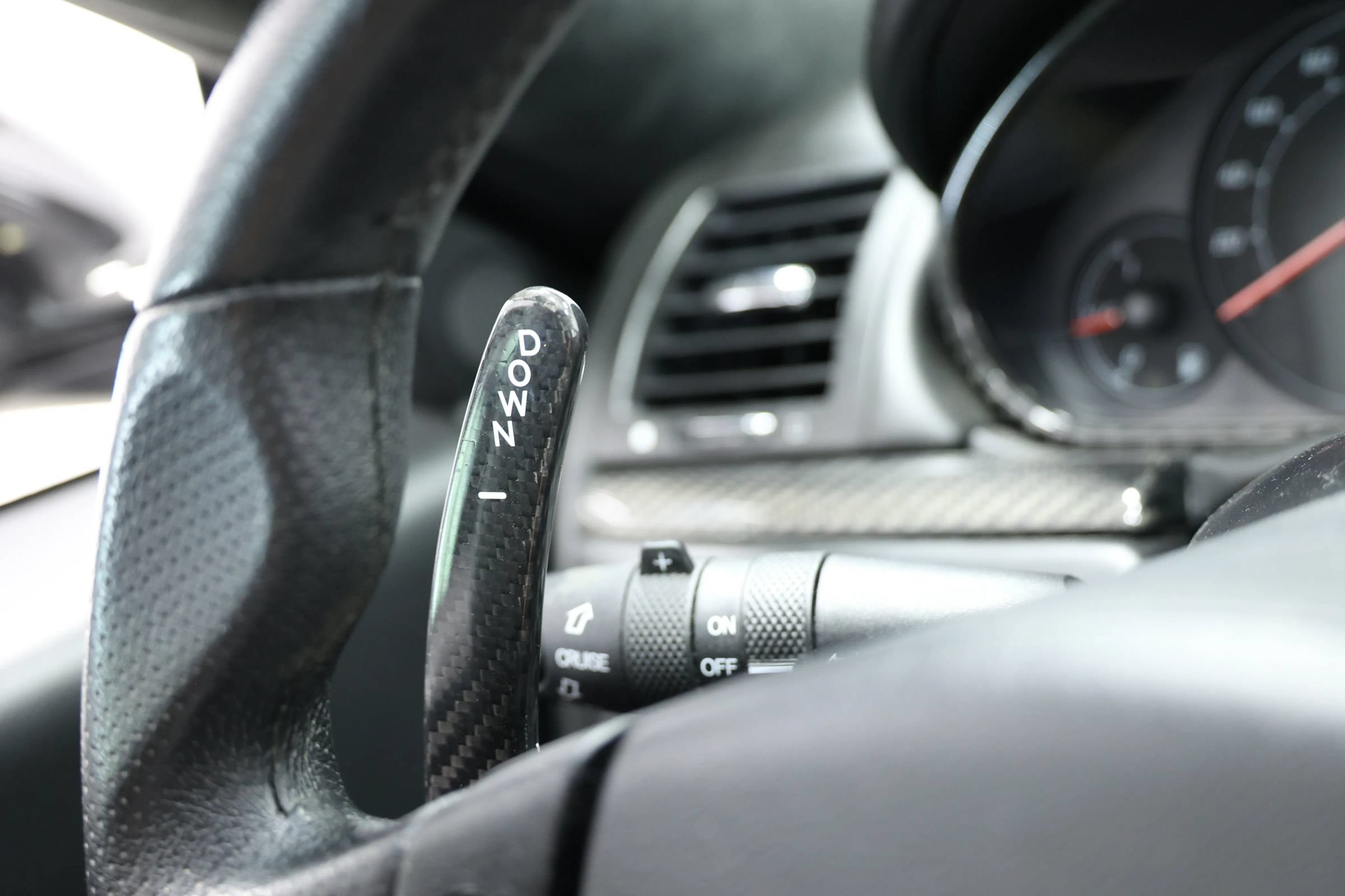 Used 2016 Maserati GranTurismo Sport RWD image 28