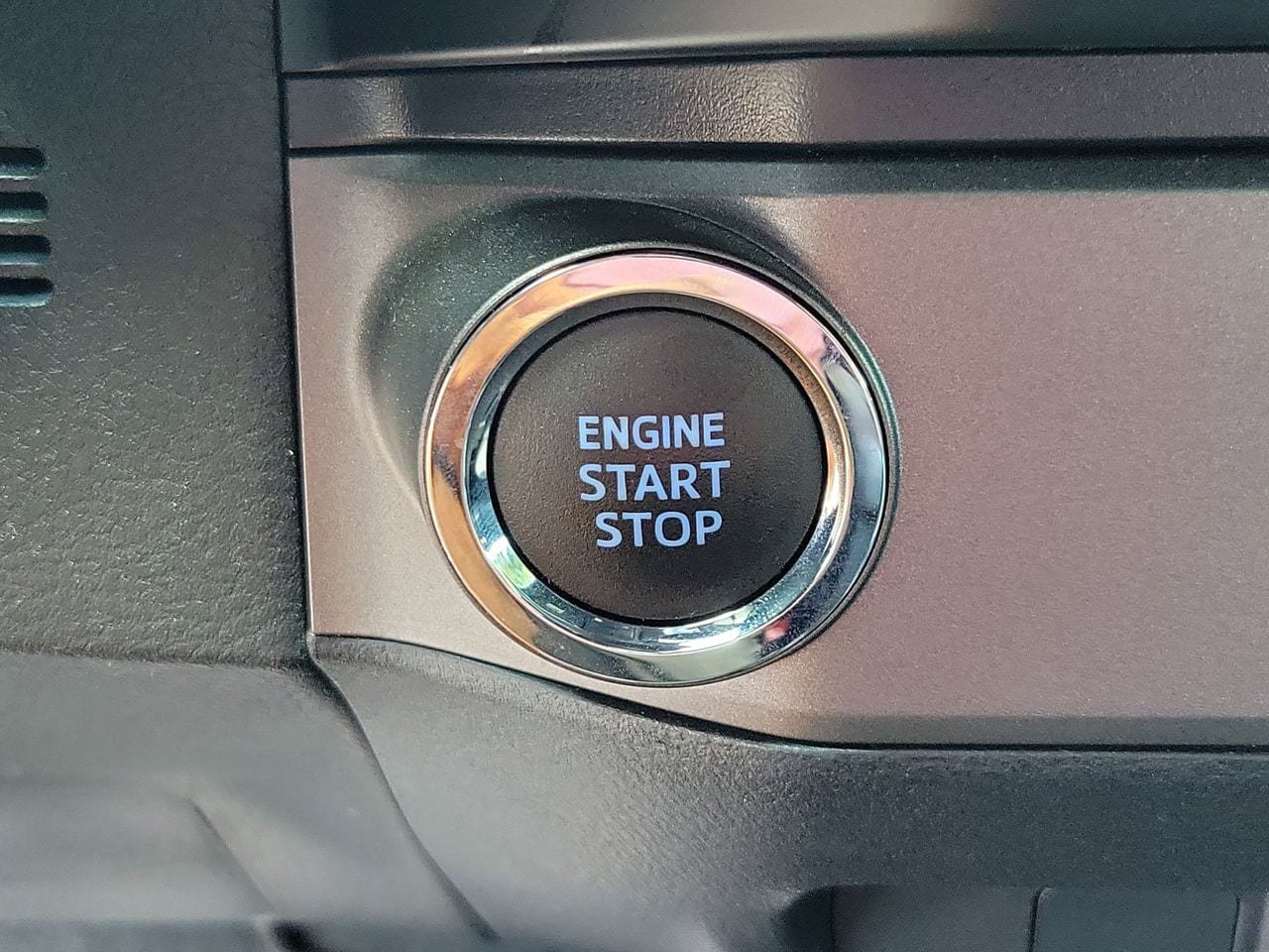 Used 2021 Toyota Tacoma TRD Off-Road RWD image 29