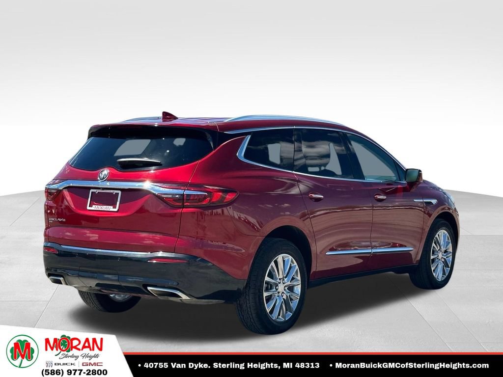 Used 2021 Buick Enclave Essence w/ Sound and Sites Package AWD/4WD image 4