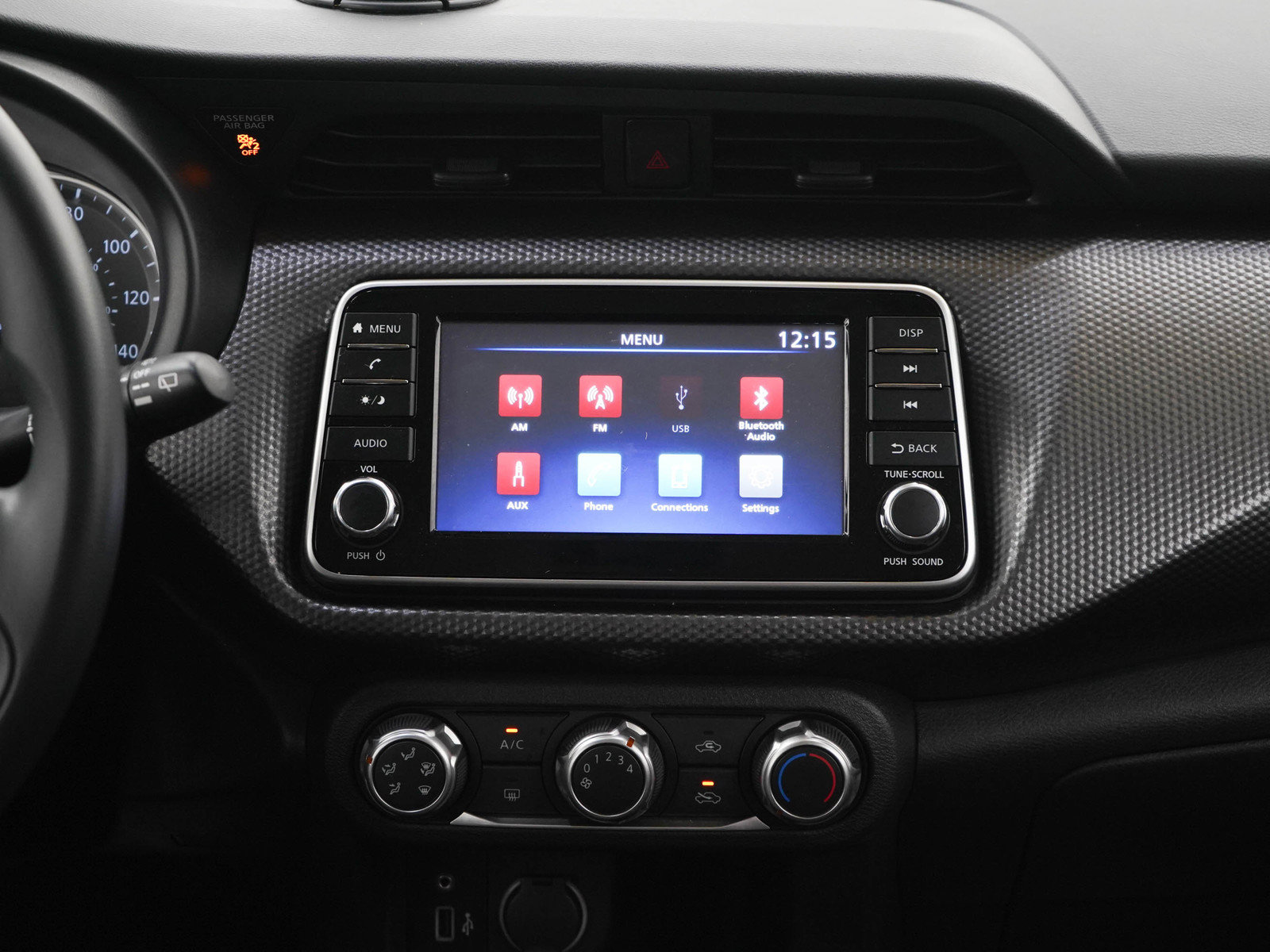 Used 2019 Nissan Kicks S FWD image 15