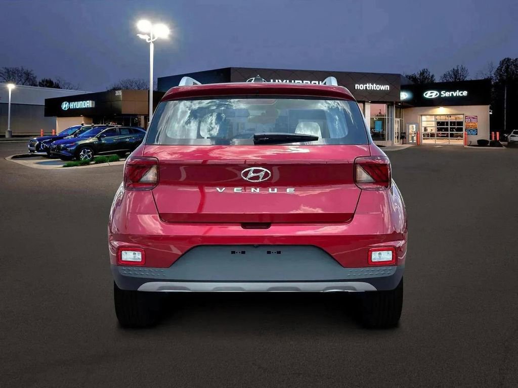 New 2025 Hyundai Venue Limited image 6