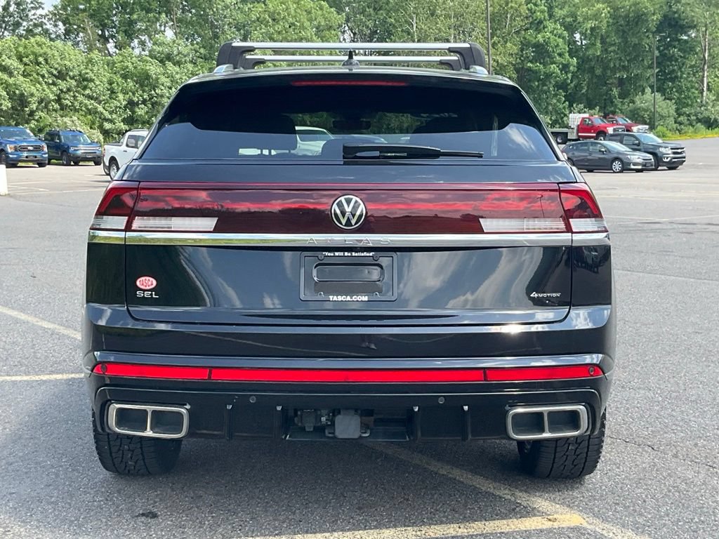 Used 2024 Volkswagen Atlas Cross Sport SEL Premium R-Line AWD/4WD image 28