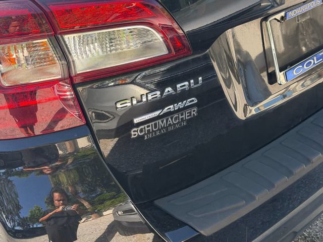 Used 2018 Subaru Outback 3.6R Touring AWD/4WD image 6