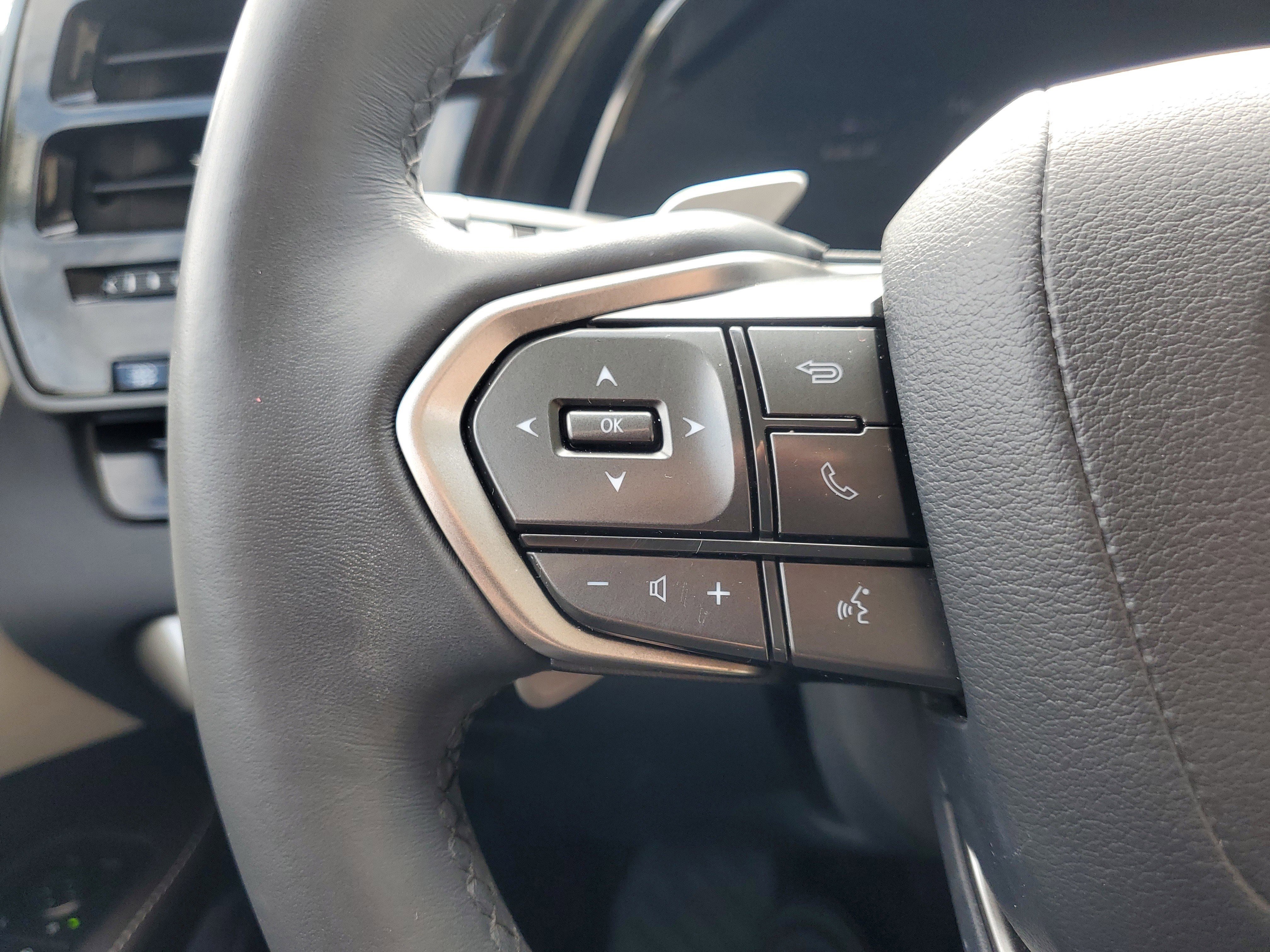 Used 2023 Lexus RX 350 FWD w/ Accessory Package (Z1) image 22