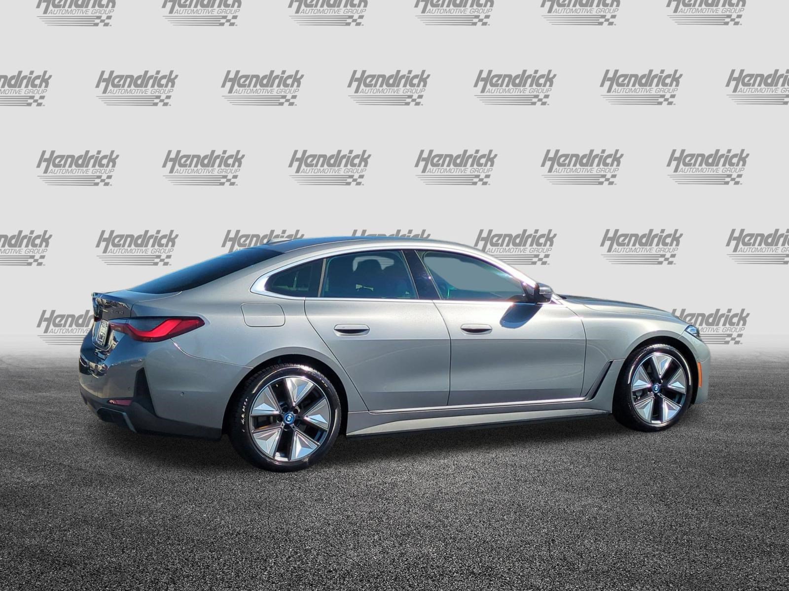 Certified 2022 BMW i4 eDrive40 w/ Premium Package RWD image 9