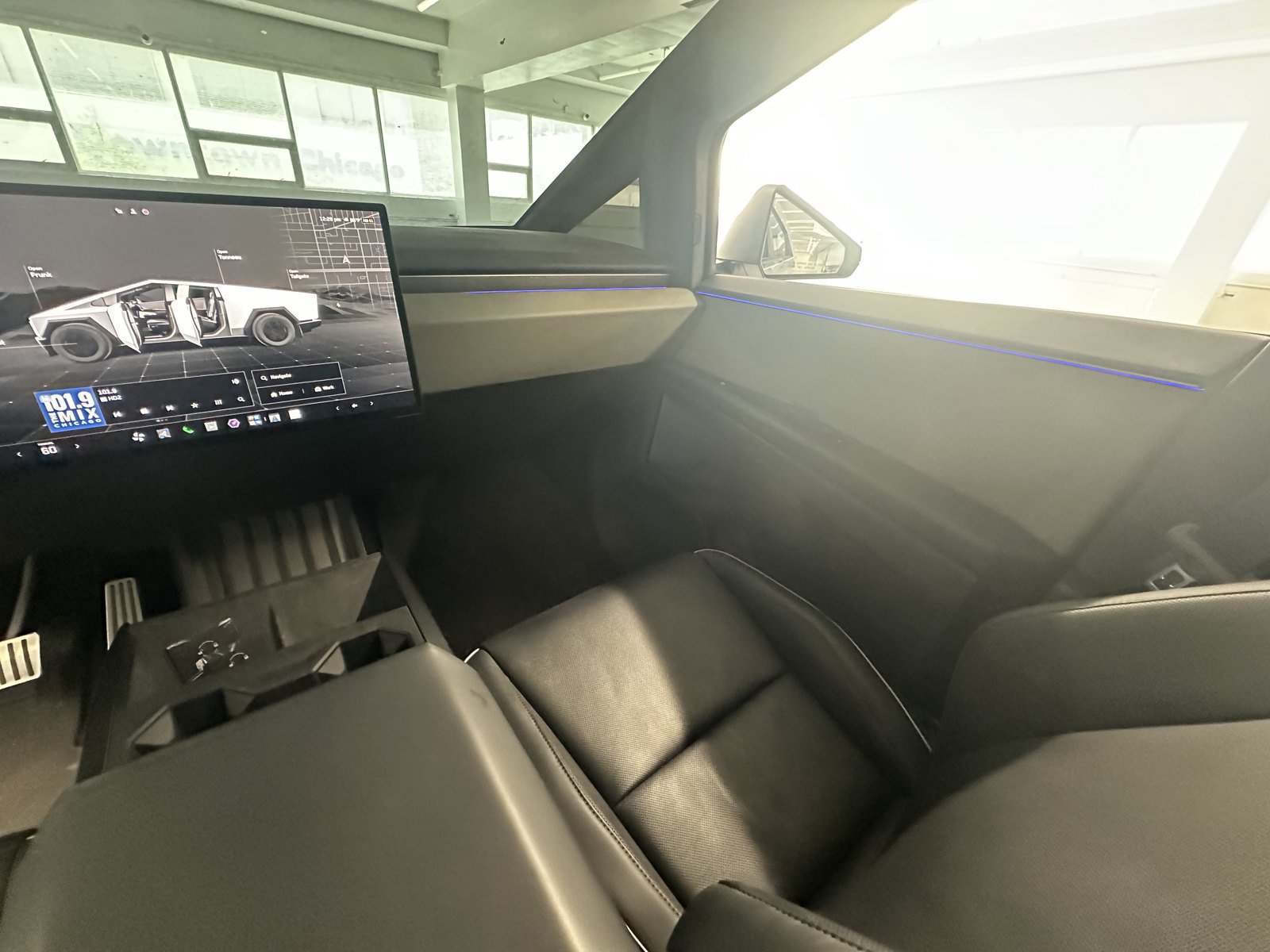 Used 2025 Tesla Cybertruck Cyberbeast AWD/4WD image 10