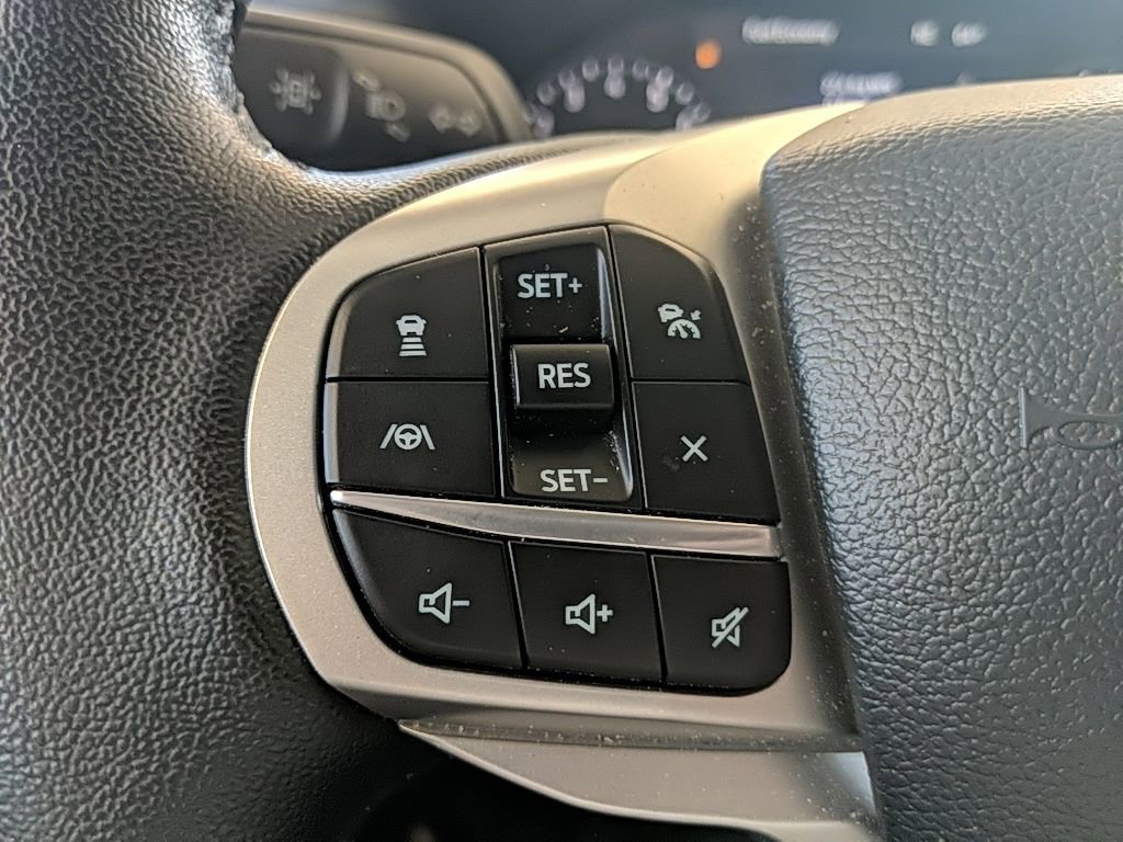 Used 2022 Ford Explorer Limited w/ Equipment Group 301A image 19