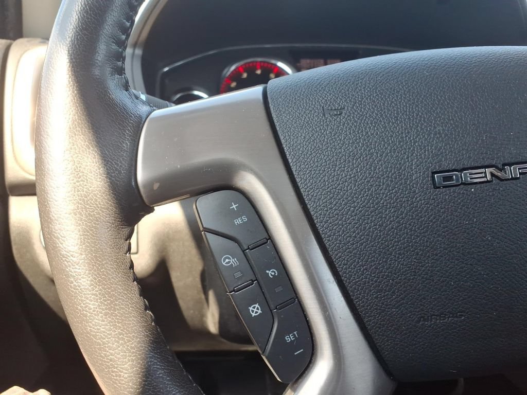 Used 2015 GMC Acadia Denali AWD/4WD image 16