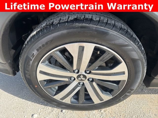 Used 2024 Mitsubishi Outlander Sport SE image 13