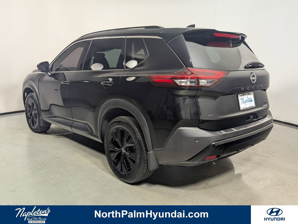 Used 2023 Nissan Rogue SV w/ SV Premium Package image 7