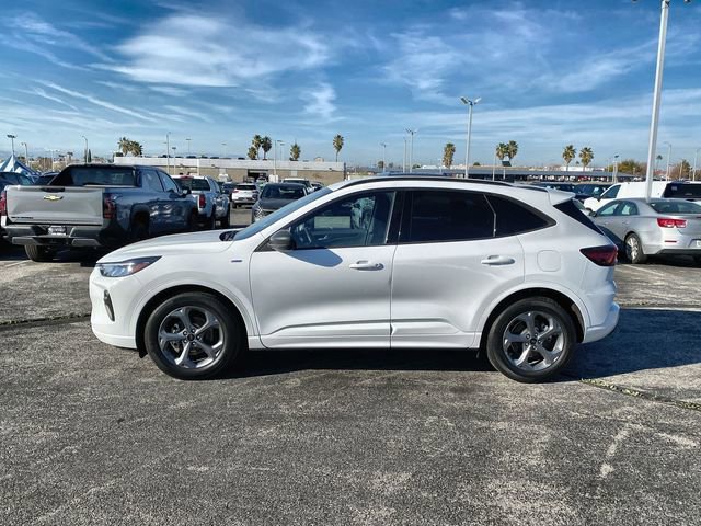 Used 2023 Ford Escape ST-Line FWD image 33