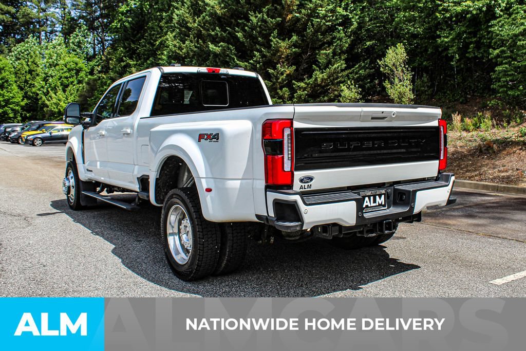 Used 2025 Ford F450 Platinum w/ FX4 Off-Road Package AWD/4WD image 4