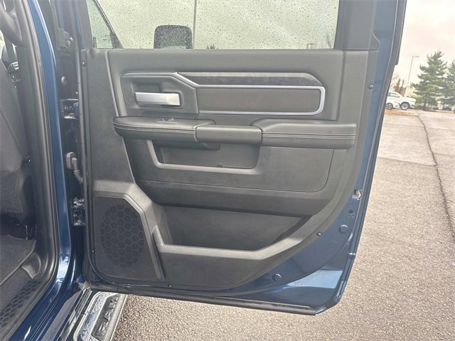 Used 2024 RAM 2500 Big Horn w/ Bed Utility Group image 21