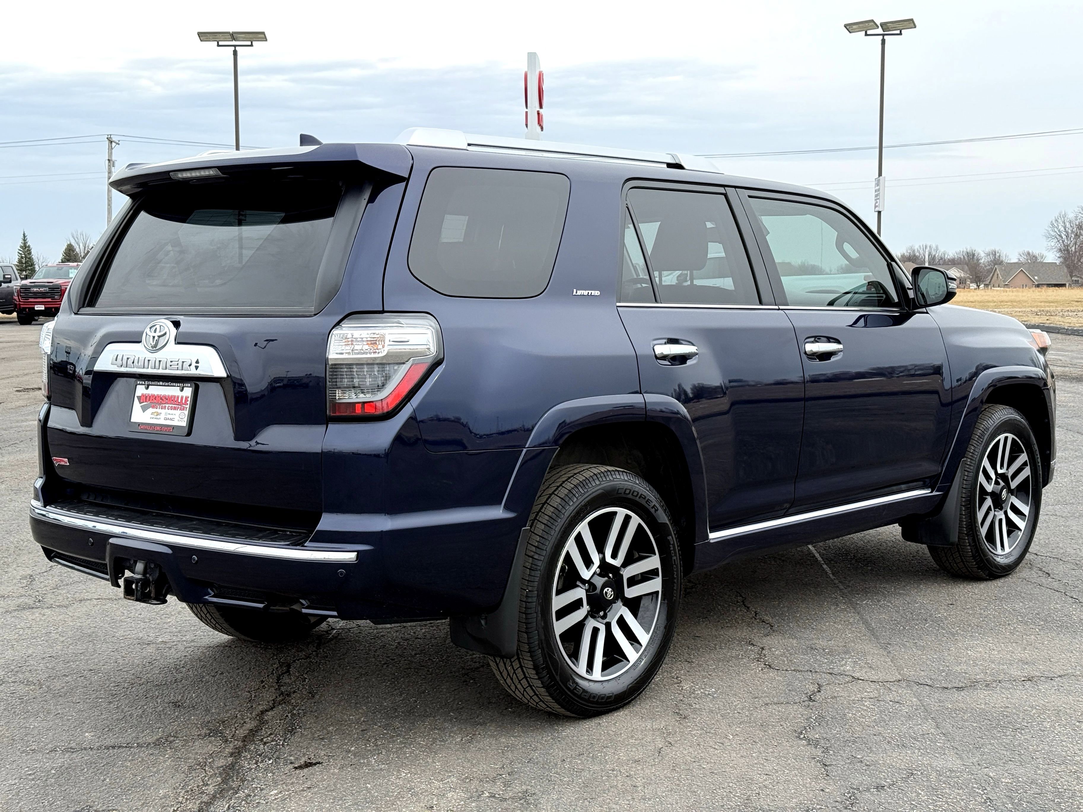 Used 2022 Toyota 4Runner Limited image 3