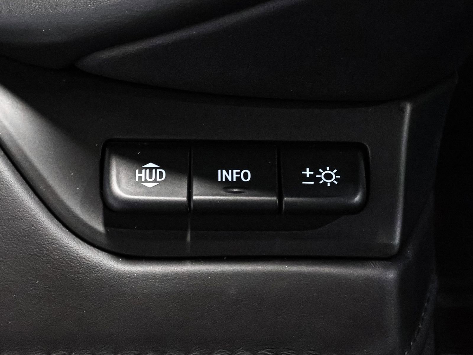Used 2019 Cadillac Escalade ESV Platinum image 36