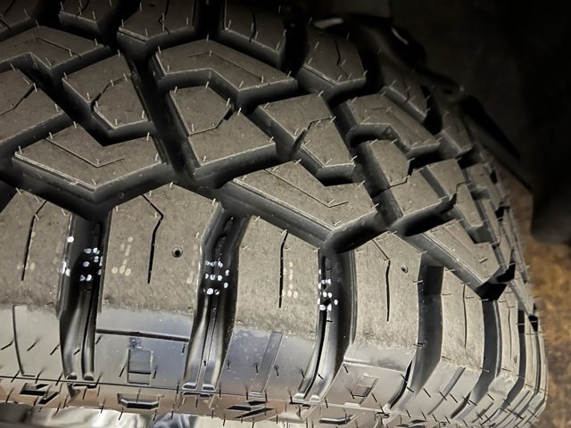 Used 2022 Jeep Grand Cherokee Limited image 11