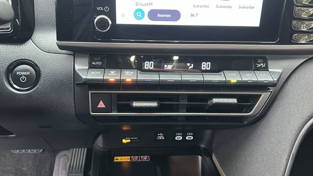 Used 2025 Toyota Camry LE image 19