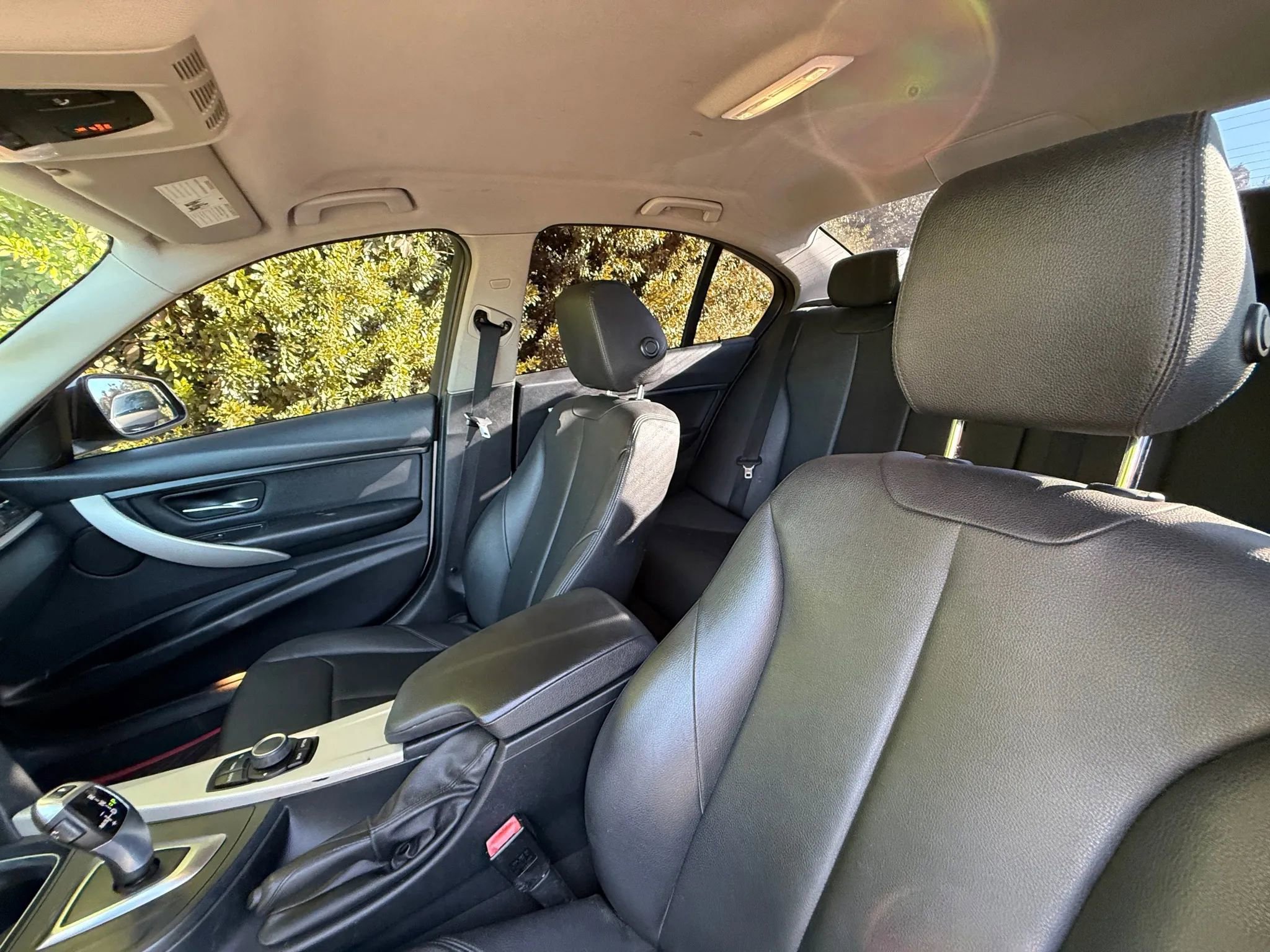 Used 2015 BMW 320i Sedan image 48