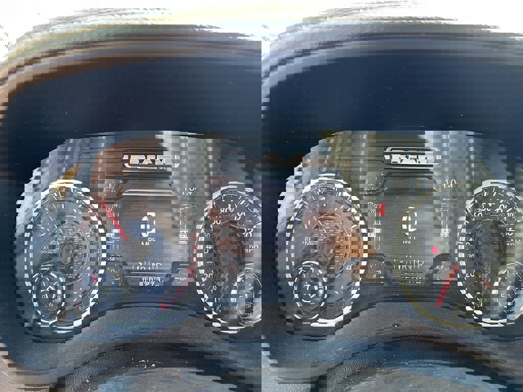 Used 2024 RAM 3500 Laramie w/ Safety Group image 14