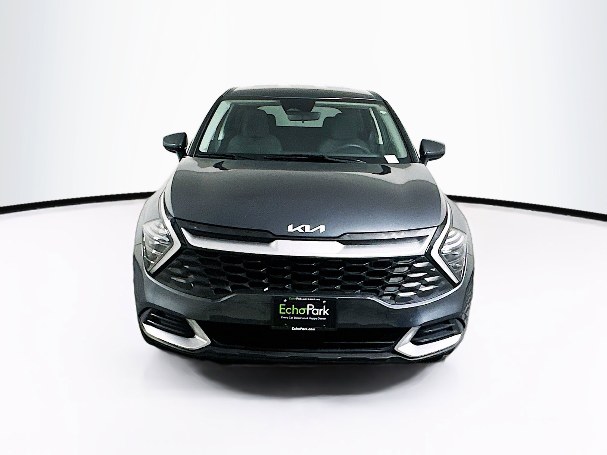 Used 2024 Kia Sportage LX image 2