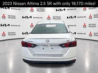 Used 2023 Nissan Altima 2.5 SR FWD image 2