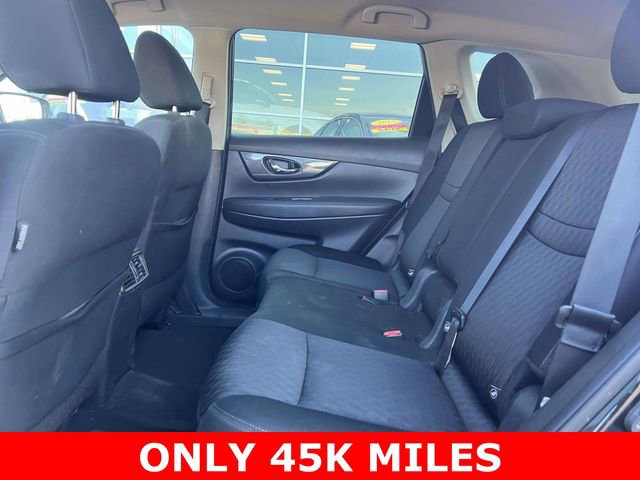 Used 2018 Nissan Rogue SV image 9