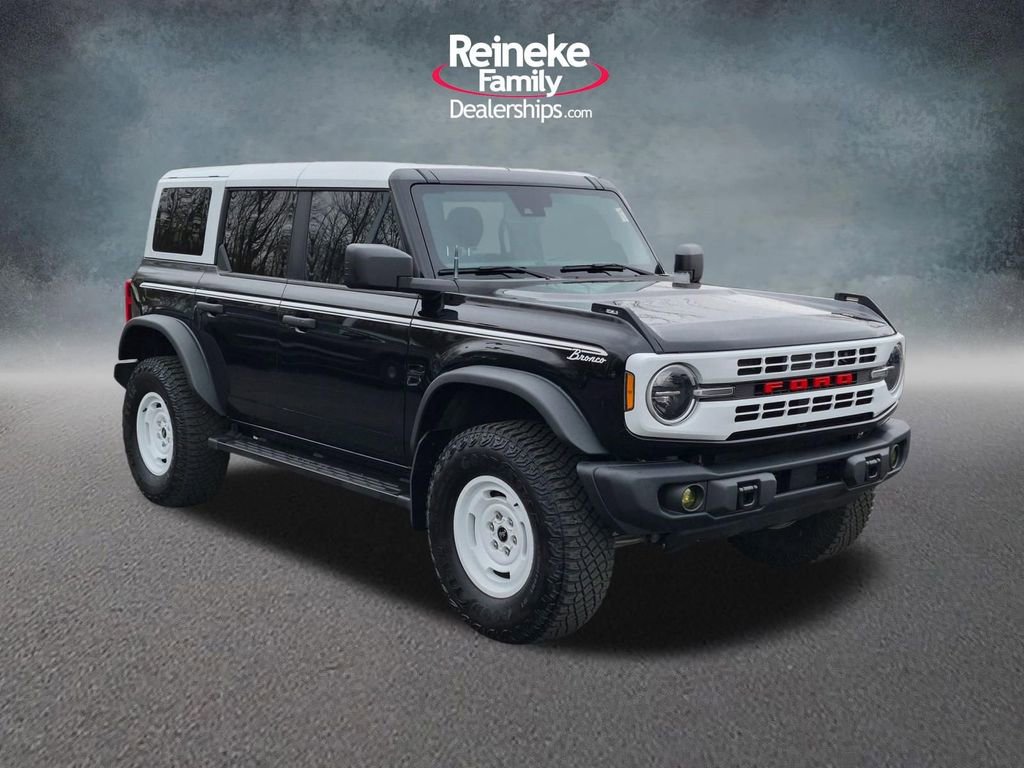 Used 2023 Ford Bronco Heritage Edition image 3