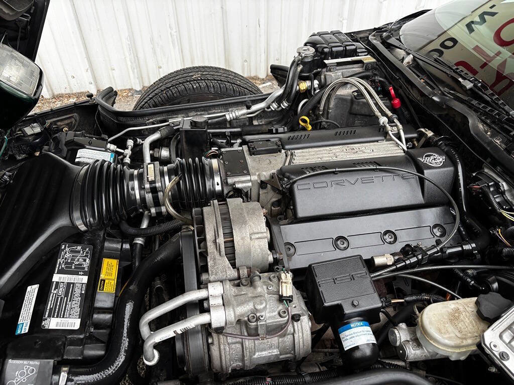 Used 1995 Chevrolet Corvette Coupe image 28