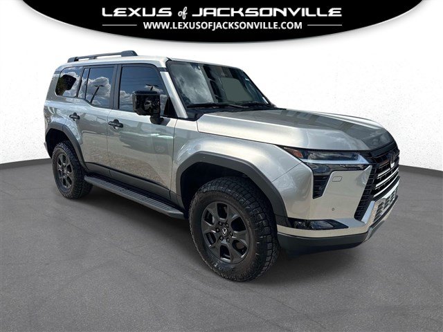Used 2025 Lexus GX 550 w/ Accessory Package (CT) AWD/4WD image 1