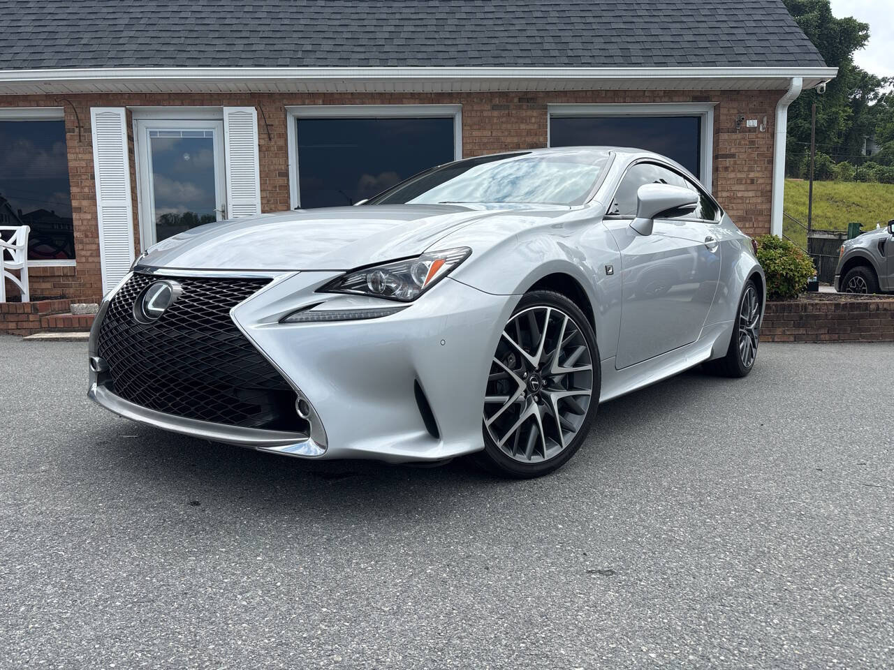Used 2017 Lexus RC 350 F Sport RWD image 3