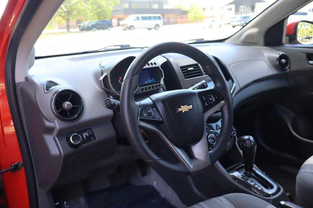 Used 2012 Chevrolet Sonic LT FWD image 15
