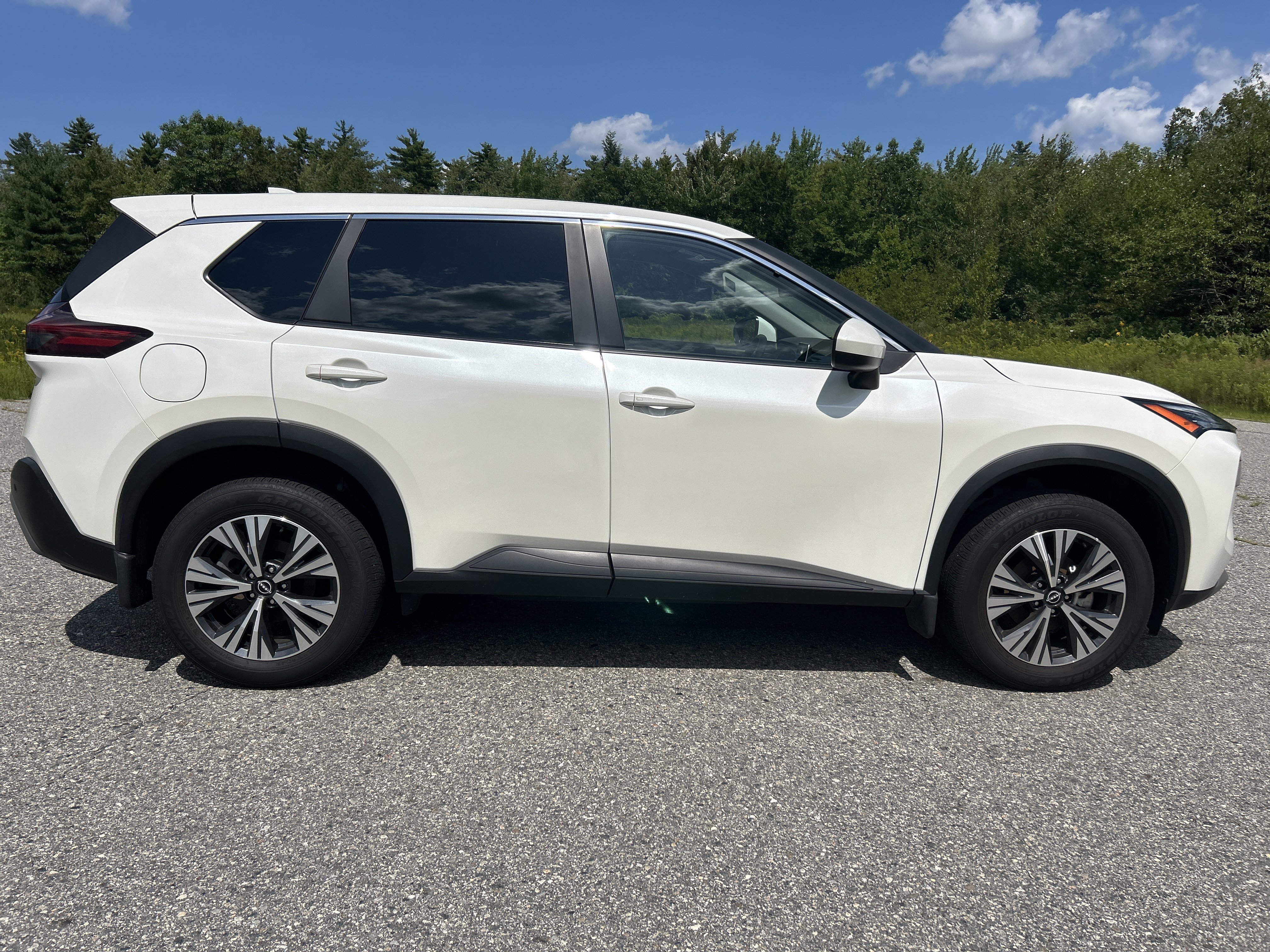 Certified 2023 Nissan Rogue SV AWD/4WD image 4