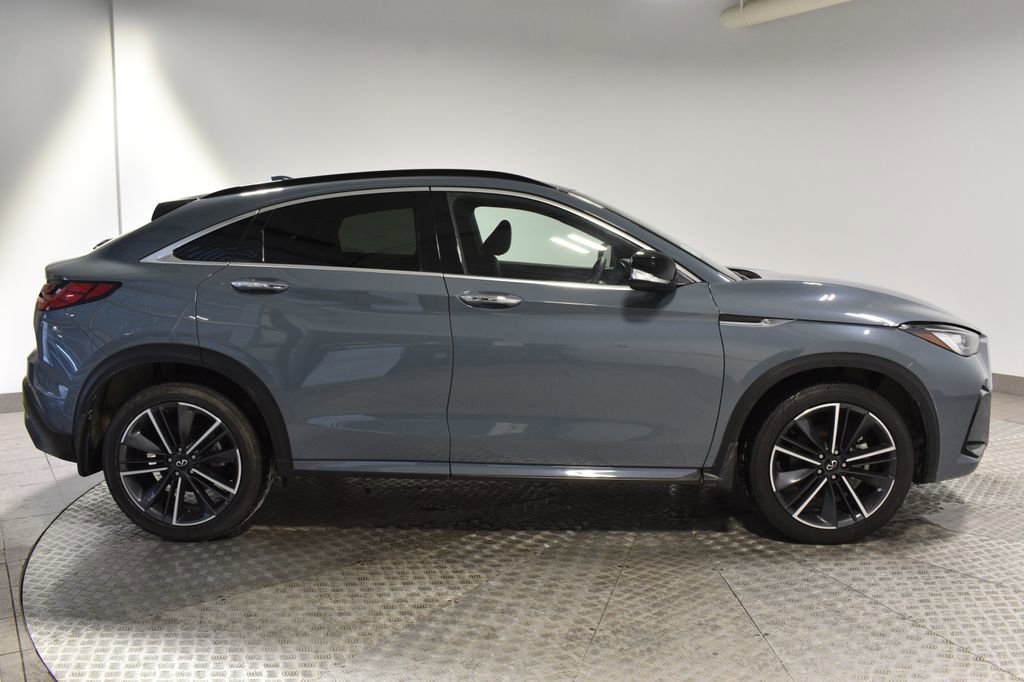 Certified 2025 INFINITI QX55 Luxe w/ Cargo Package image 10
