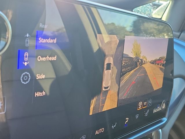 New 2026 Chevrolet Equinox EV LT image 15