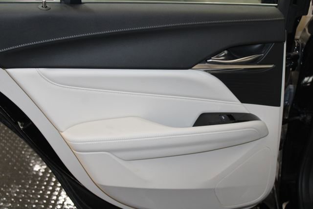 Used 2021 Cadillac CT4 Luxury w/ Cold Weather Package AWD/4WD image 12
