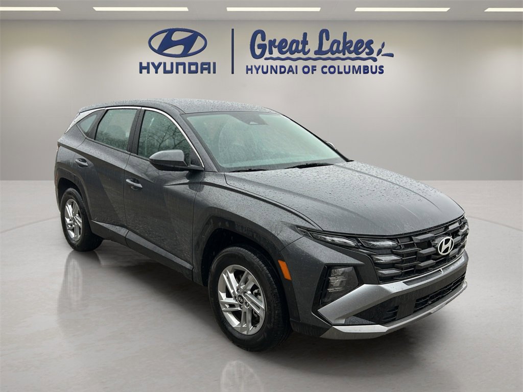 Certified 2025 Hyundai Tucson SE image 7