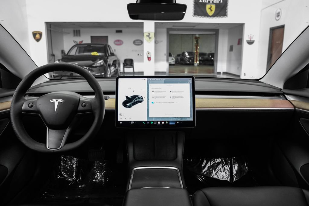 Used 2021 Tesla Model 3 Long Range AWD/4WD image 13