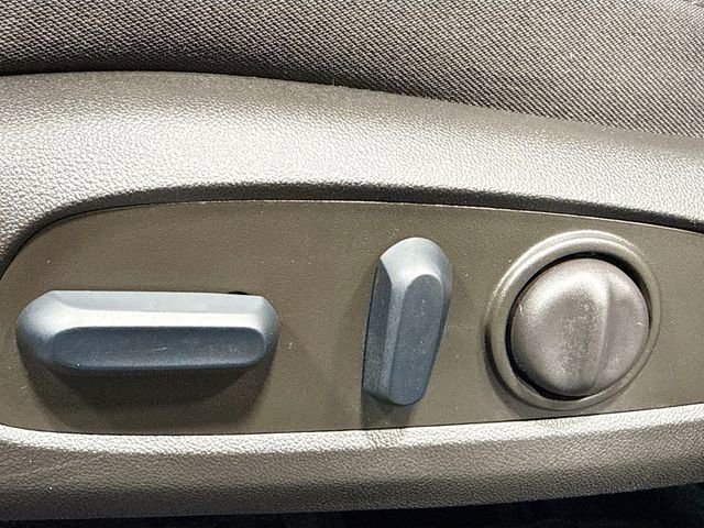 Used 2023 Chevrolet Malibu RS image 20