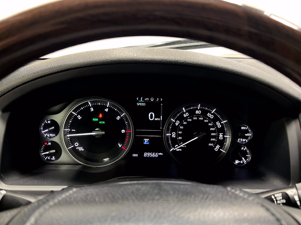 Used 2019 Toyota Land Cruiser AWD/4WD image 24