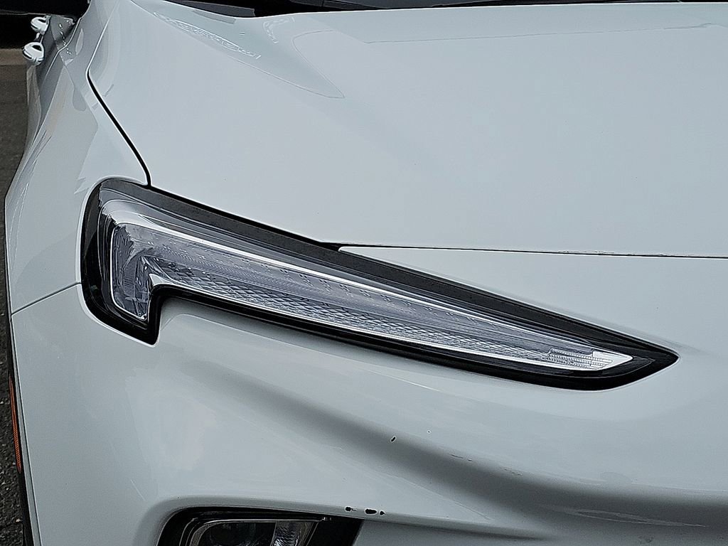 Used 2024 Buick Encore GX Sport Touring image 9