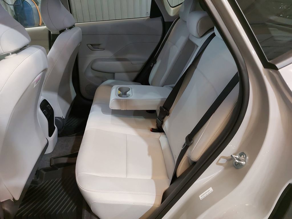 Certified 2025 Hyundai Kona SEL FWD image 15