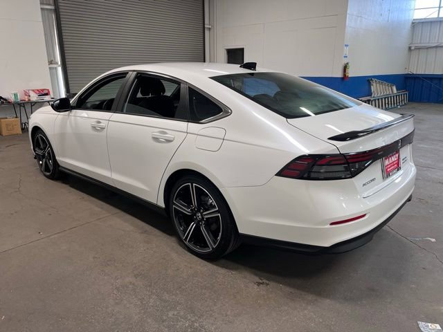 Used 2025 Honda Accord Sport image 5
